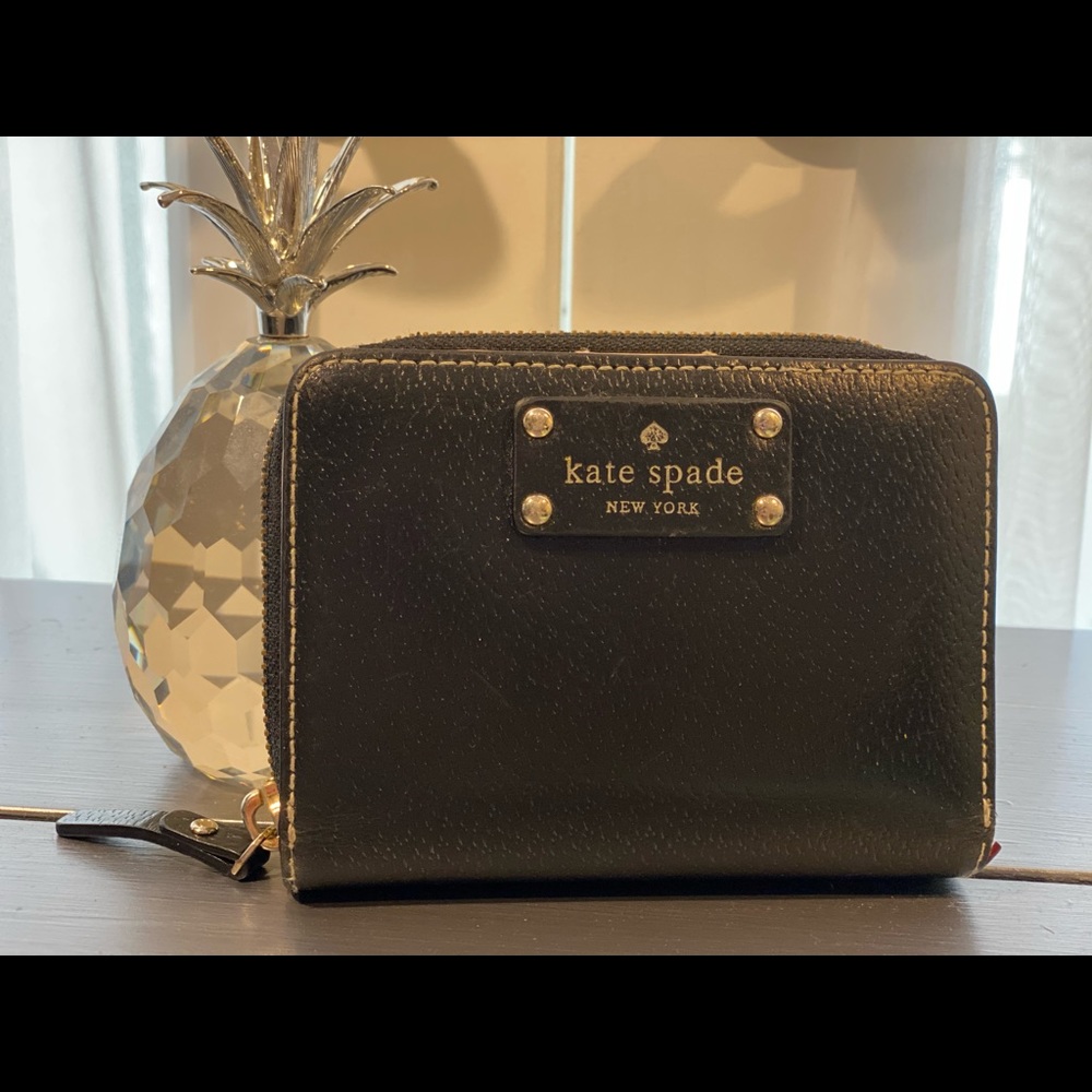 Kate Spade Bifold wallet